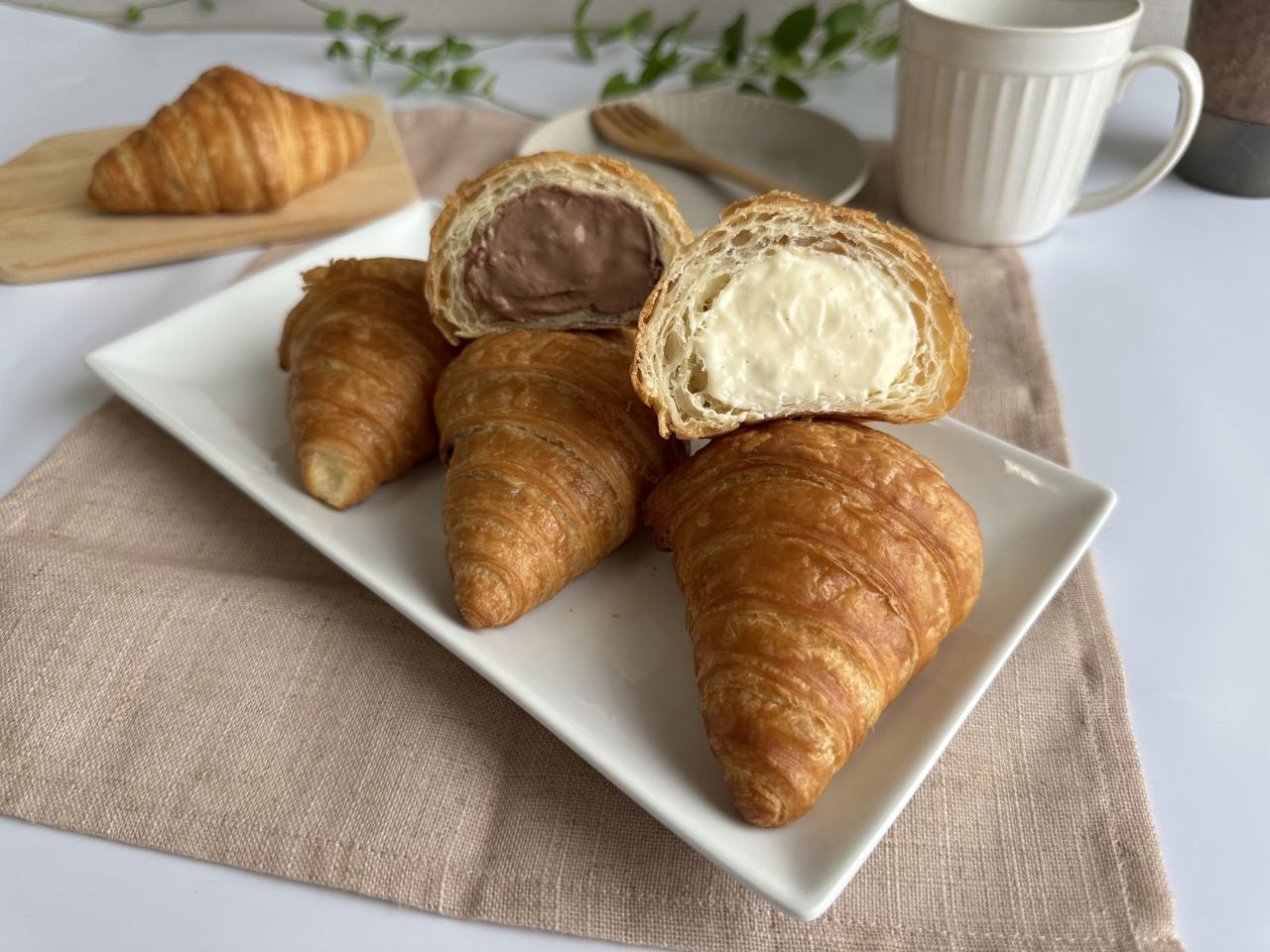 至福のクリームクロワッサン　2種　イメージ③